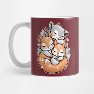 Schlummernde Kinder der Natur: "Drei zuckersüße Eichhörnchenbabies" Mug